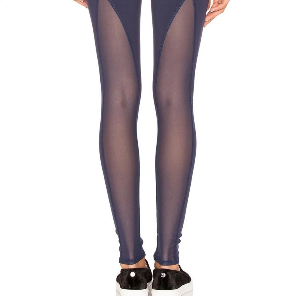 Alo Equalize Leggings